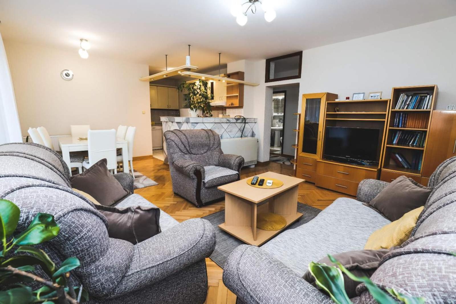Lotus Apartment Vrnjacka Banja Ngoại thất bức ảnh
