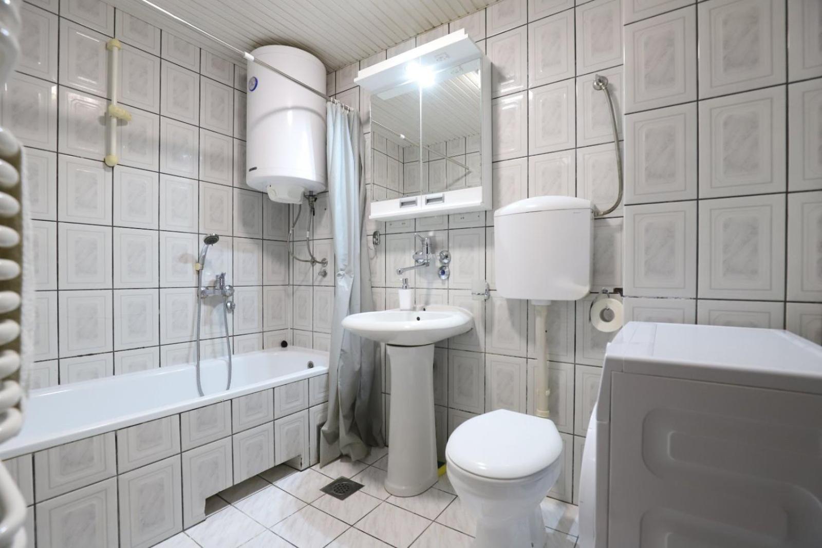 Lotus Apartment Vrnjacka Banja Ngoại thất bức ảnh