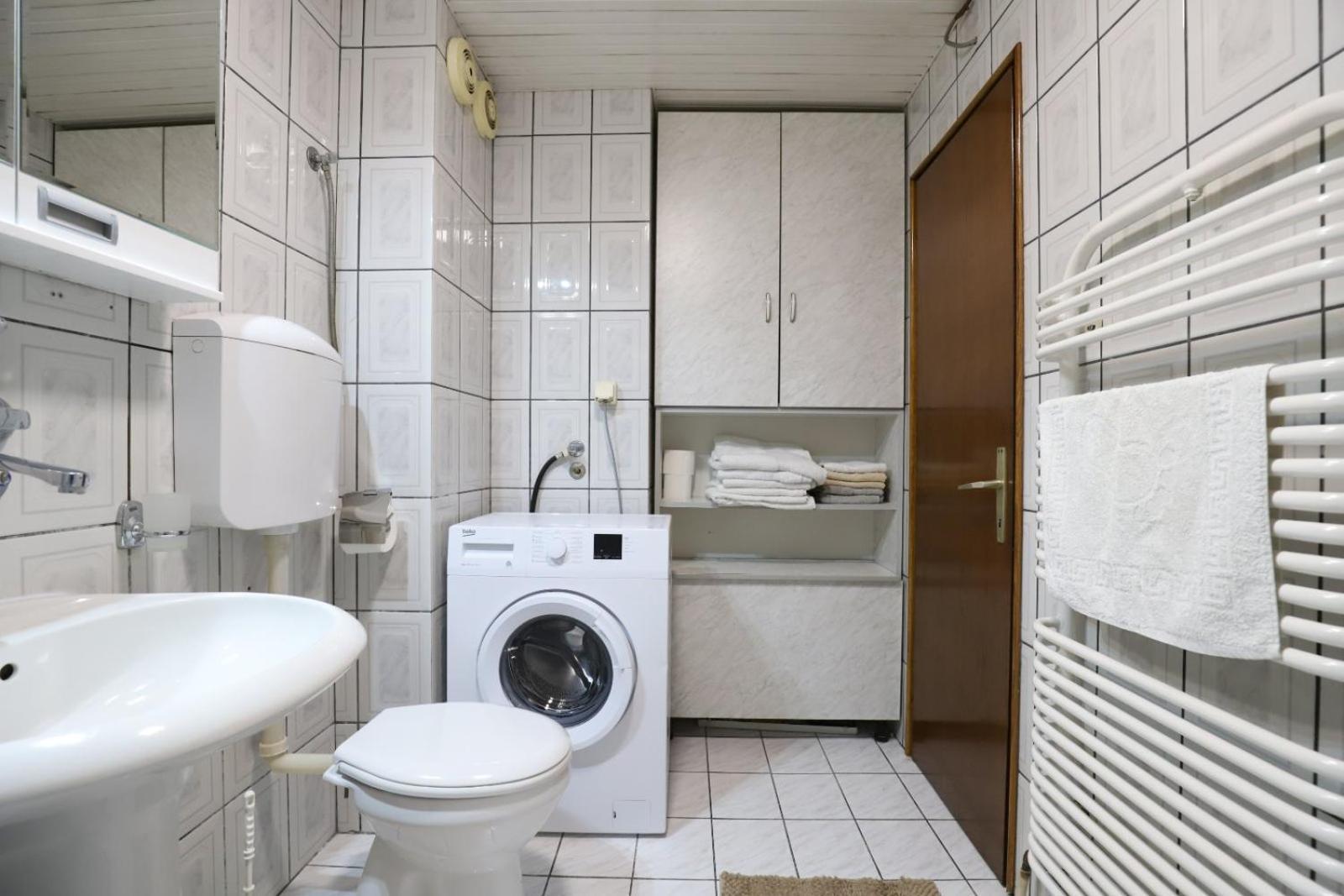 Lotus Apartment Vrnjacka Banja Ngoại thất bức ảnh