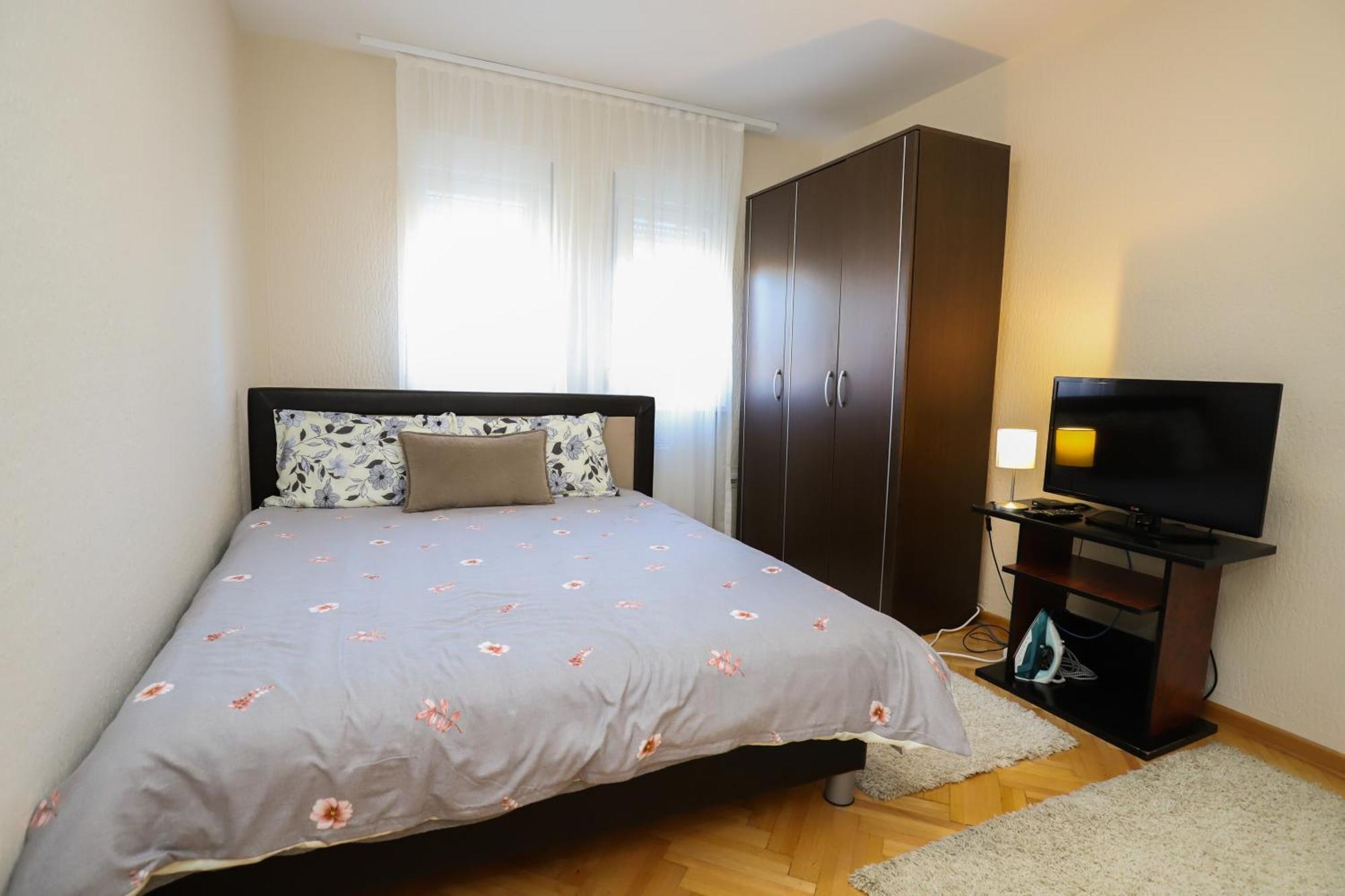 Lotus Apartment Vrnjacka Banja Ngoại thất bức ảnh