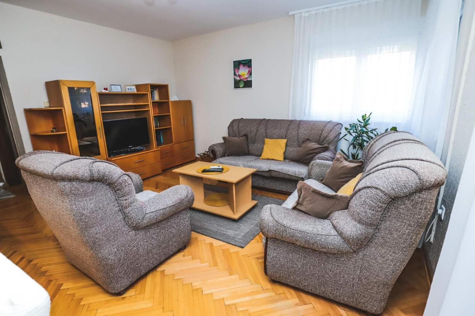 Lotus Apartment Vrnjacka Banja Ngoại thất bức ảnh
