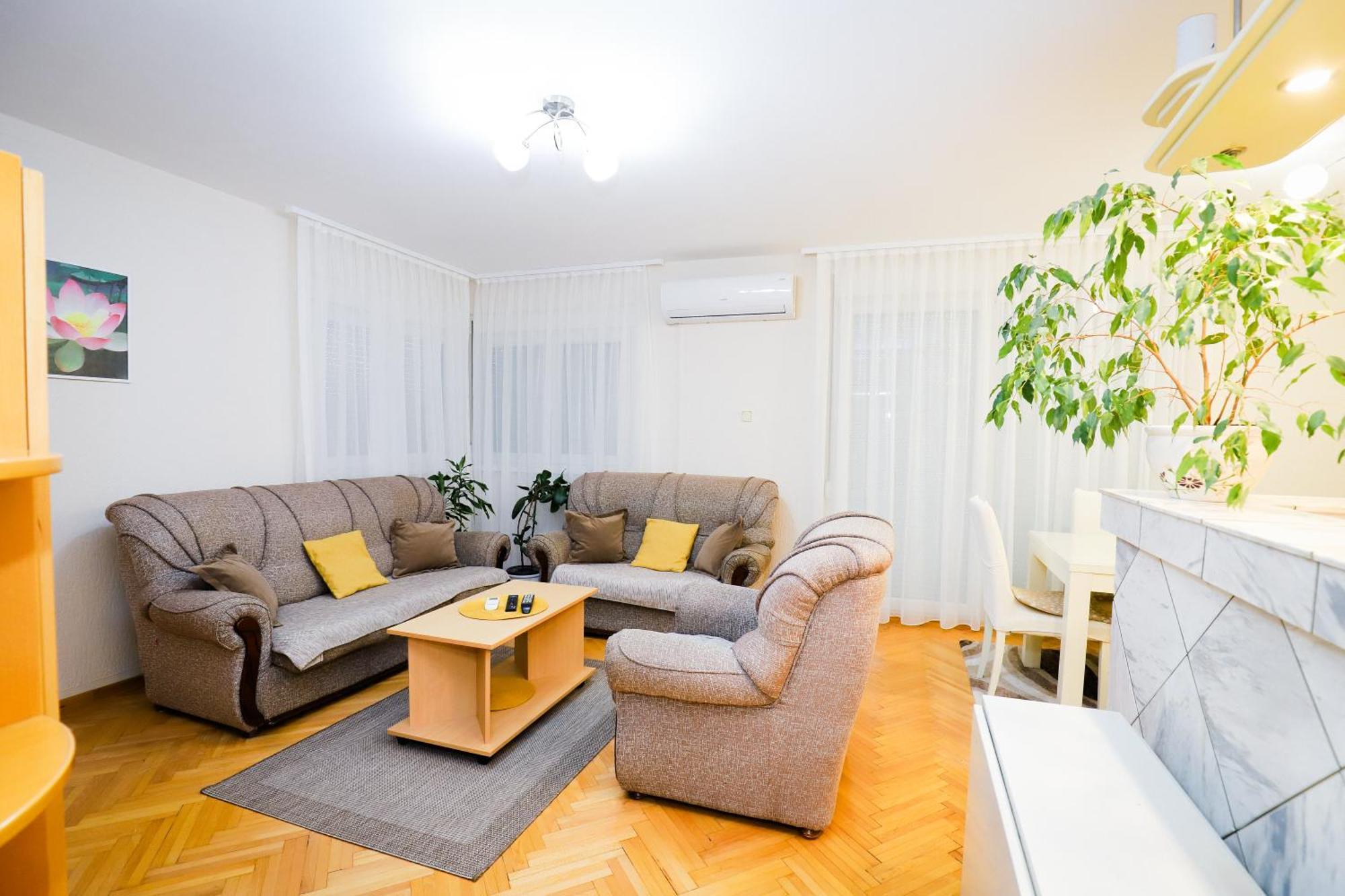 Lotus Apartment Vrnjacka Banja Ngoại thất bức ảnh