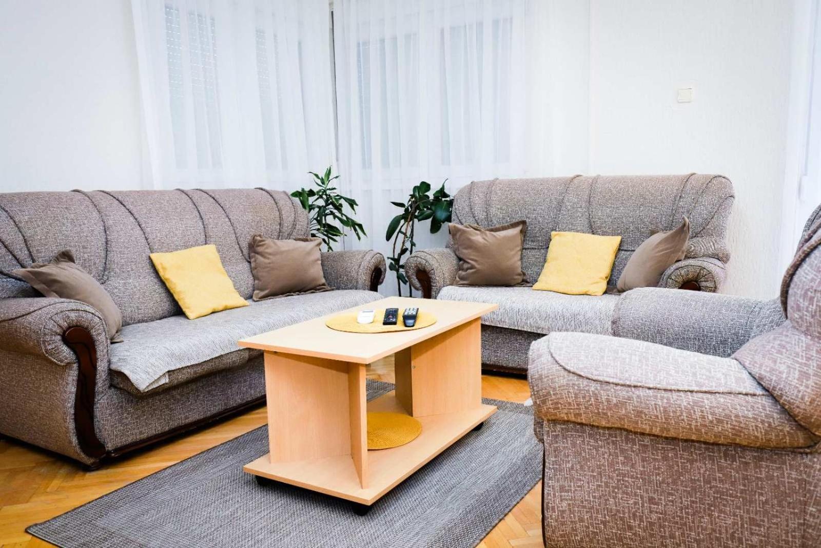 Lotus Apartment Vrnjacka Banja Ngoại thất bức ảnh